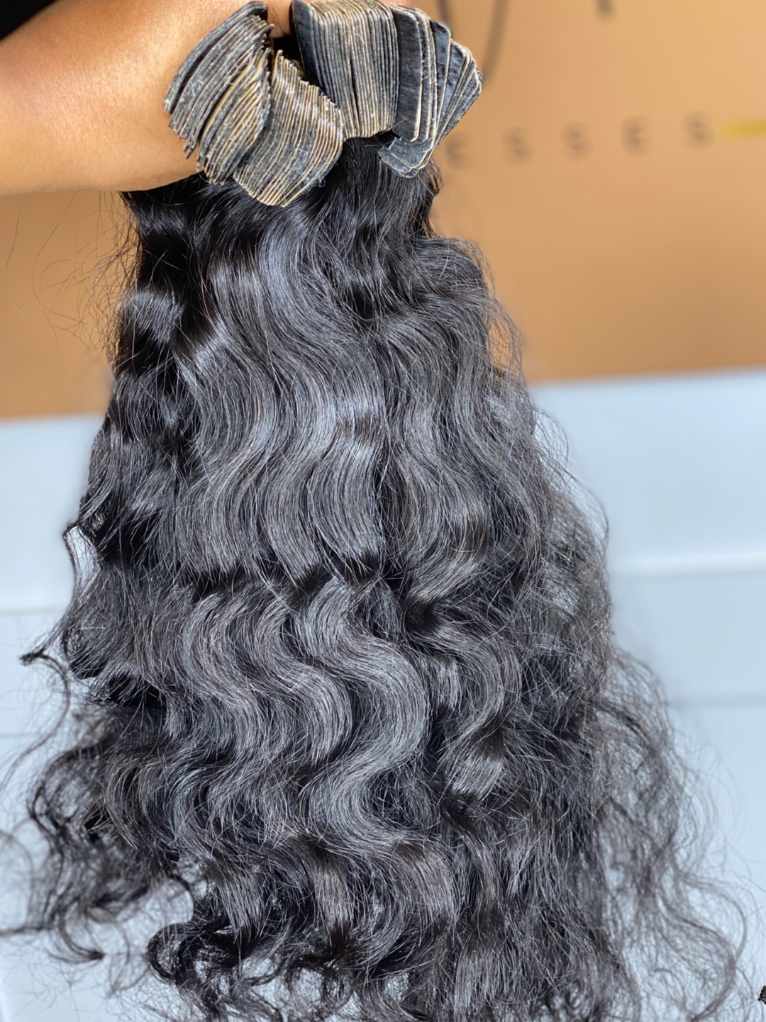 NATURALLY WAVY TAPE-INS